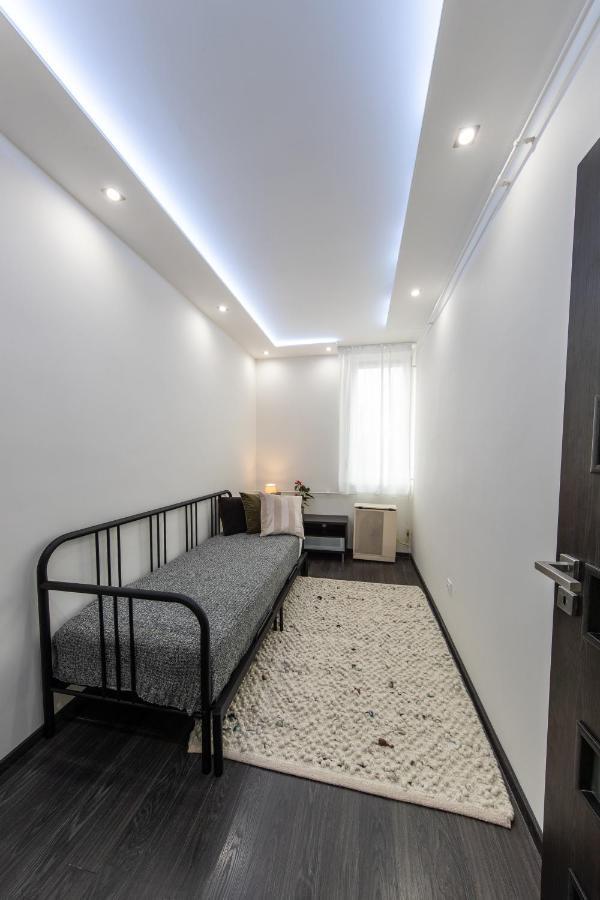 Spacious 3-Room Apartment With Free Parking Budapesta Exterior foto